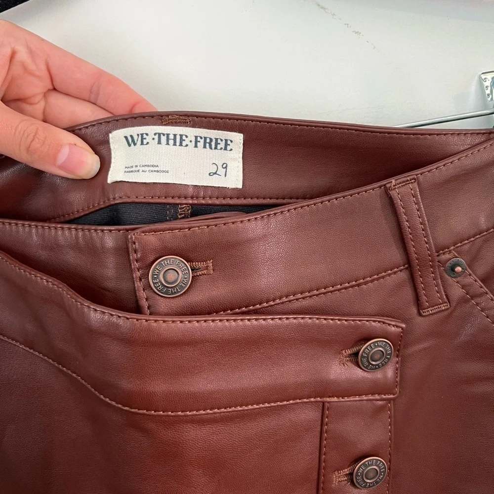 Free People: Wynne Vegan Skirt in Chocolate Fondant Size 29